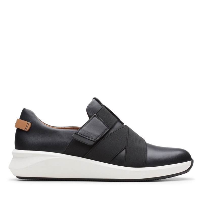 Black Clarks Un Rio Strap Leather Women's Sneakers | 89046-VQXM