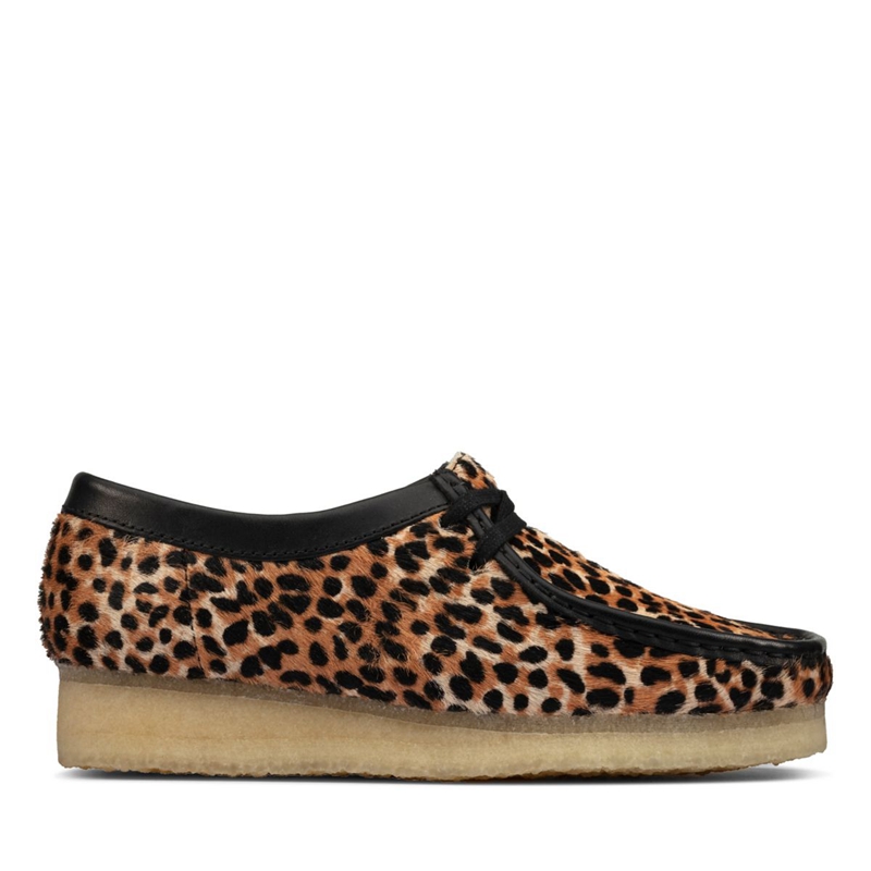 Leopard Clarks Wallabee Print Women's Slip Ons | 04837-BDYR