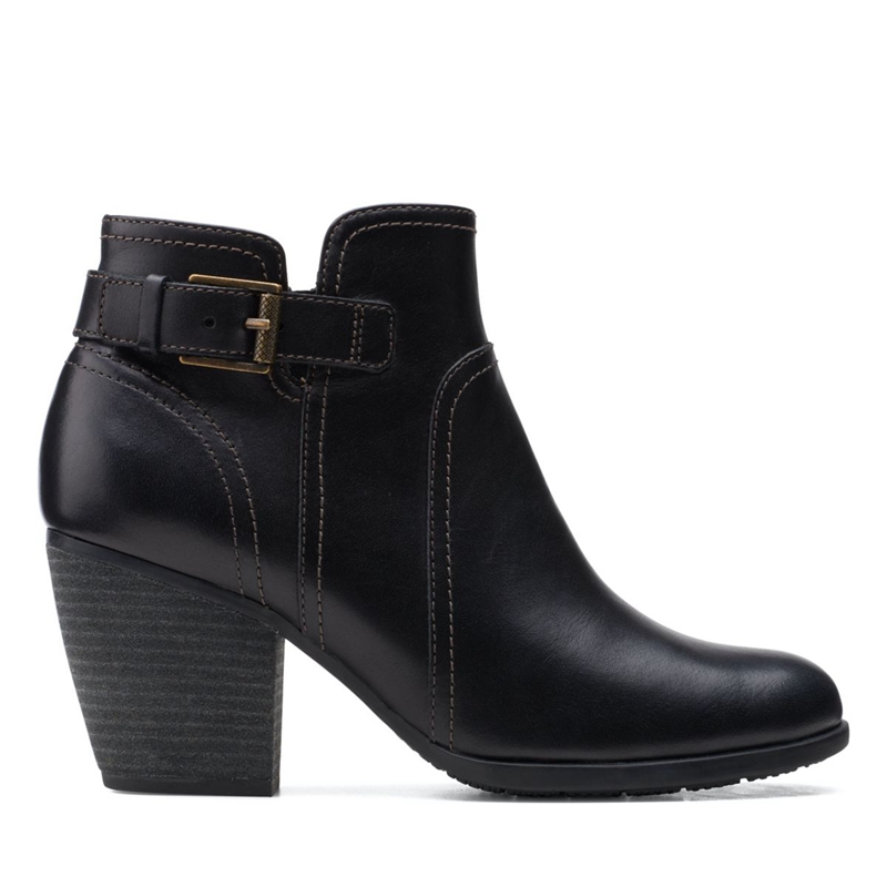 Black Clarks Bergen Vibe Leather Women\'s Heeled Boots | 95348-XGSQ