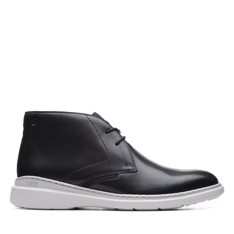 Black Clarks Dennet Mid Leather Men\'s Chukka Boots | 03827-SORJ