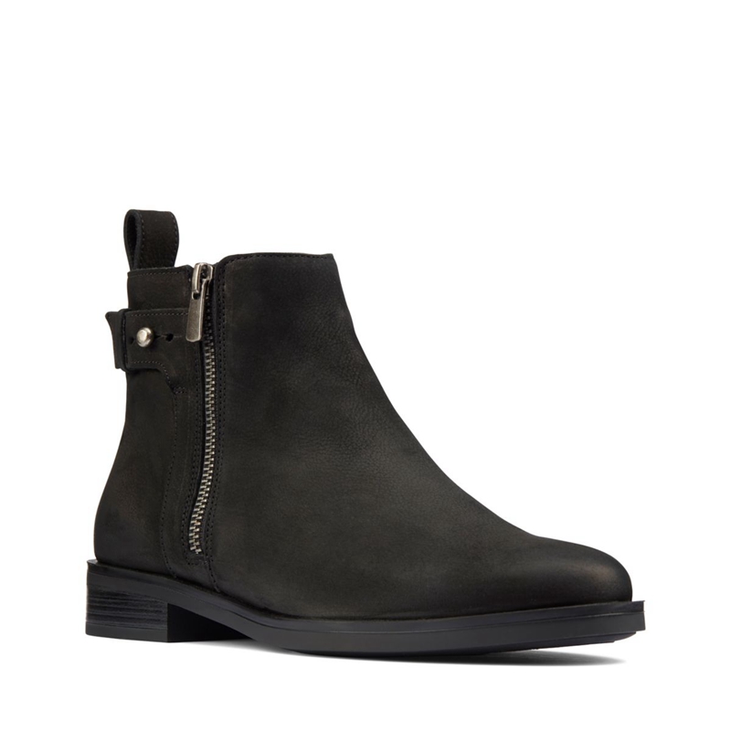 Black Clarks Memi Lo Nubuck Women's Chelsea Boots | 14309-SIDK