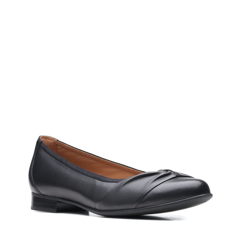 Black Clarks Un Blush Wish Leather Women's Pumps | 76048-EUJF