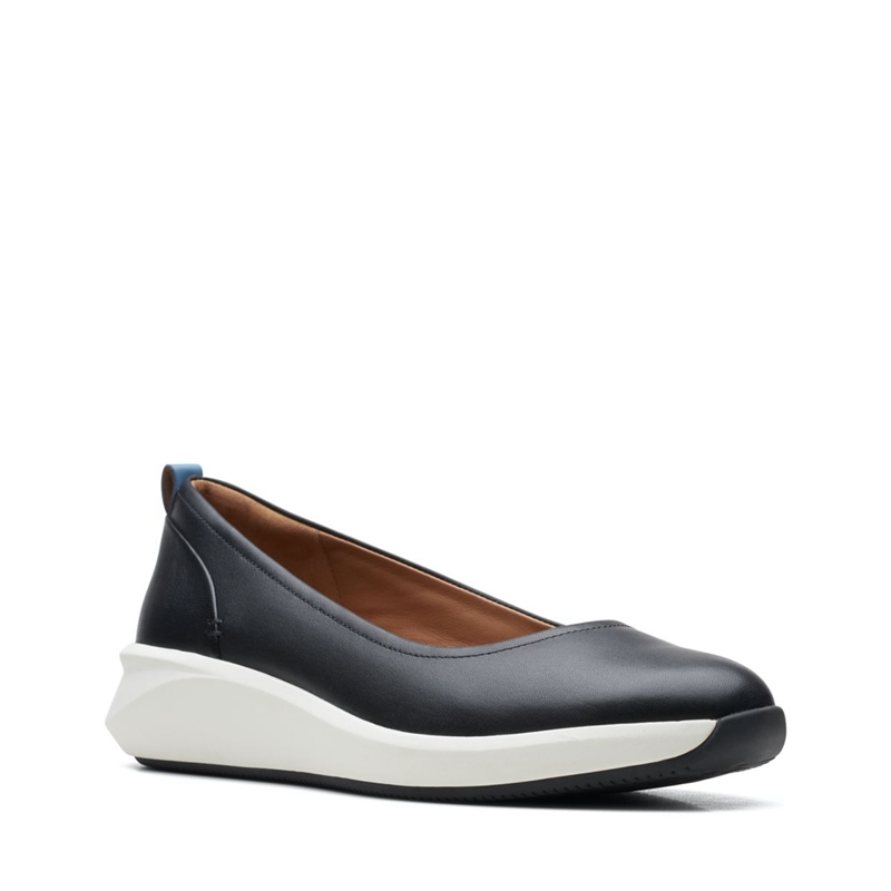 Black Clarks Un Rio Vibe Leather Women's Pumps | 91752-GPUQ