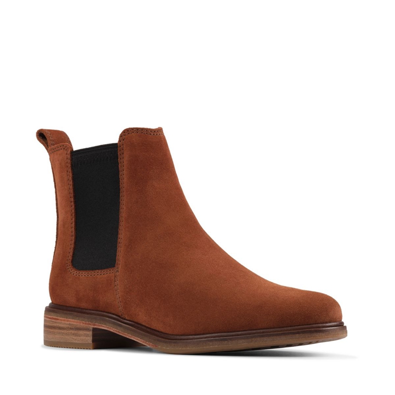 Brown Clarks Clarkdale Arlo Women's Chelsea Boots | 17894-FSRM