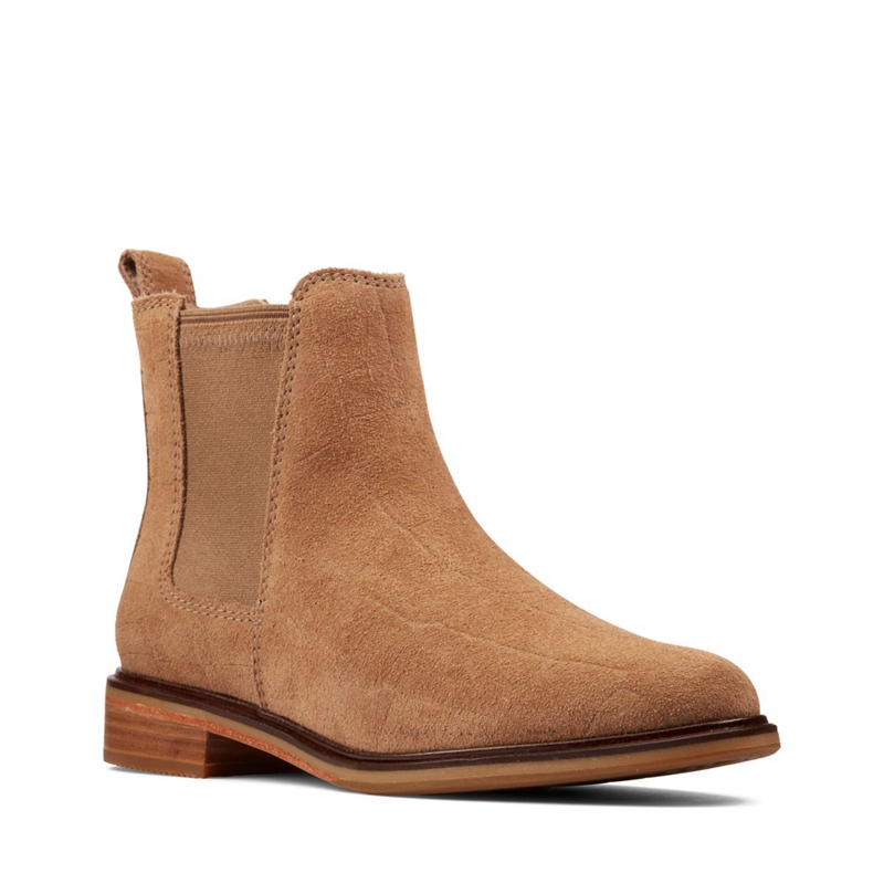 Brown Clarks Clarkdale Arlo Women's Chelsea Boots | 61847-GYZO