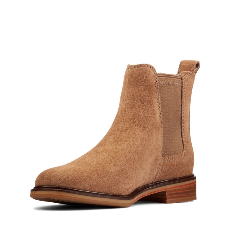 Brown Clarks Clarkdale Arlo Women's Chelsea Boots | 61847-GYZO