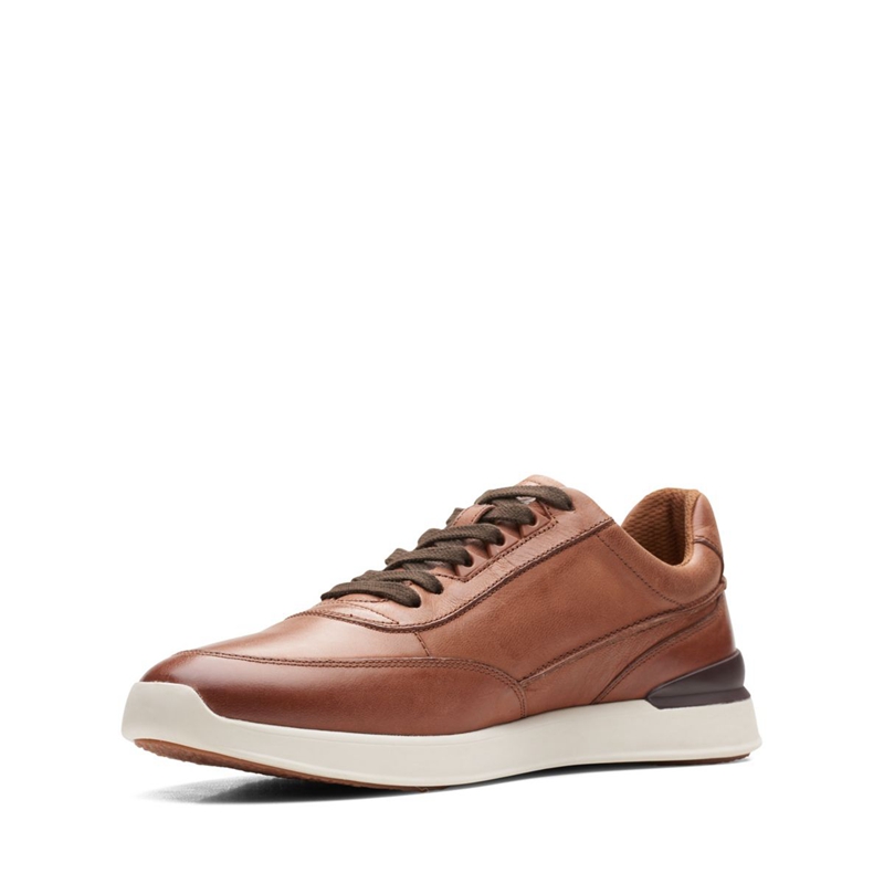 Brown Clarks RaceLite Lace Tan Leather Men's Sneakers | 80976-TFIY