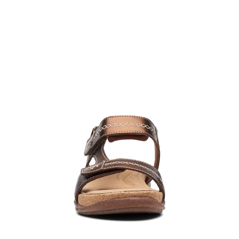 Brown Clarks Roseville Mae Leather Women's Sandals | 46789-JNGR