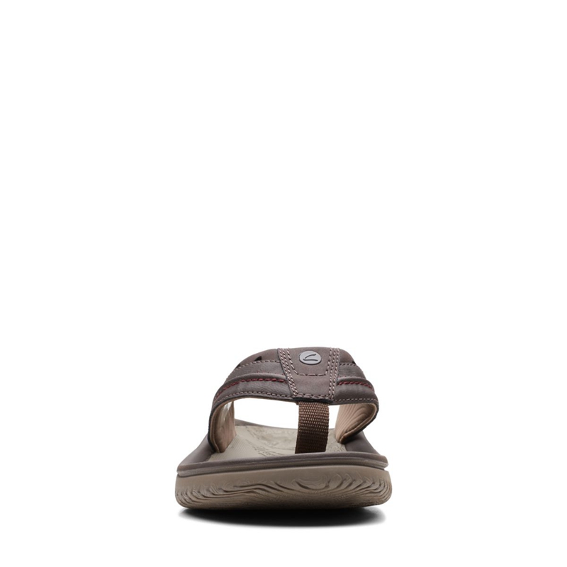 Brown Clarks Wesley Post Men's Flip Flops | 48973-CKFW