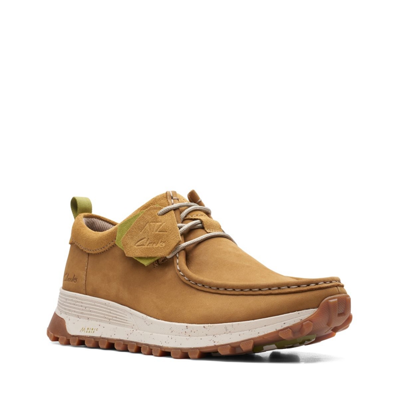 Khaki Clarks ATL Trek Wally Oakmoss Nubuck Men's Sneakers | 68743-TCNX