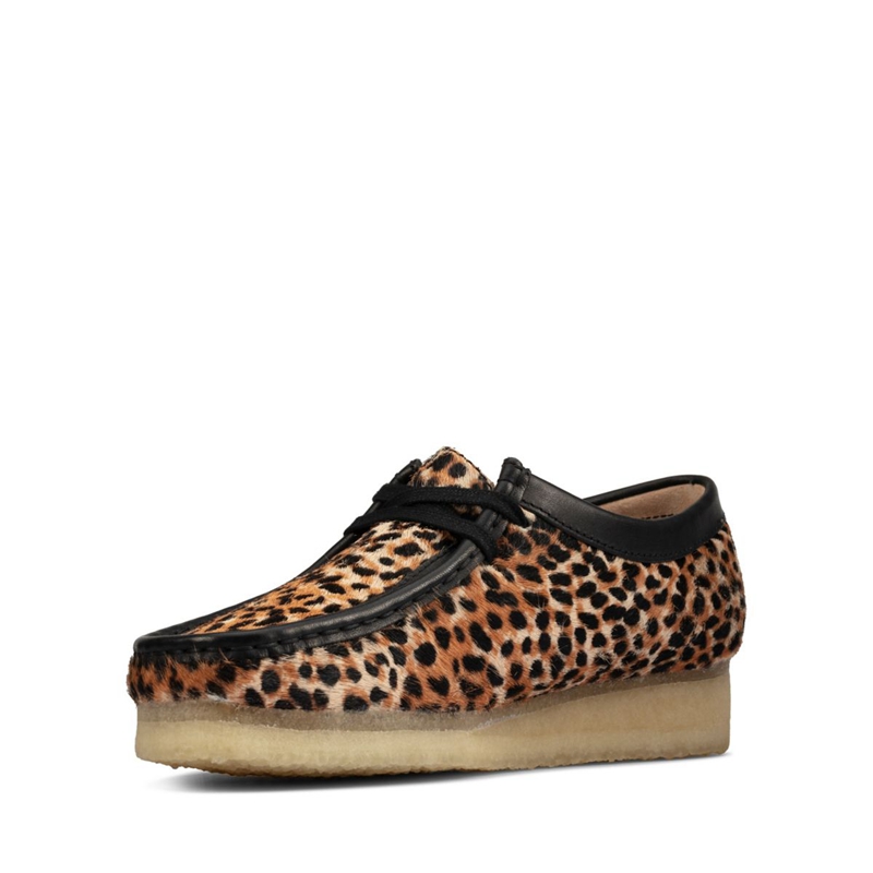 Leopard Clarks Wallabee Print Women's Slip Ons | 04837-BDYR