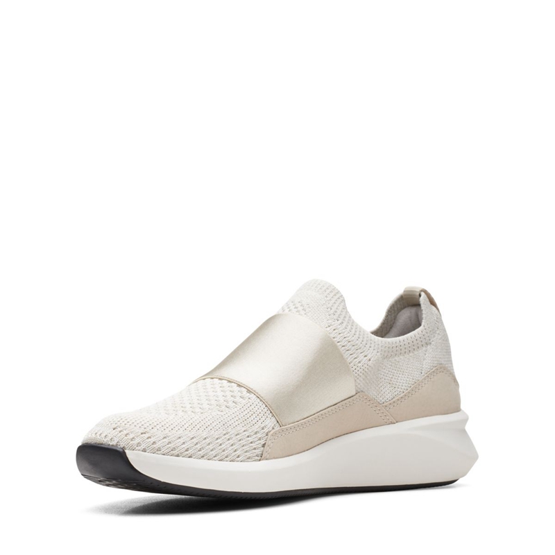 White Clarks Un Rio Knit Knit Women's Sneakers | 18507-XQWZ