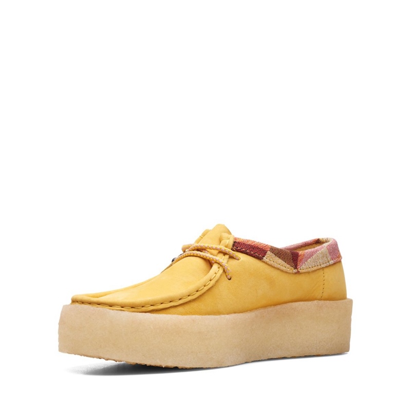 Yellow Clarks Wallabee Cup Nubuck Women's Slip Ons | 56427-SABN